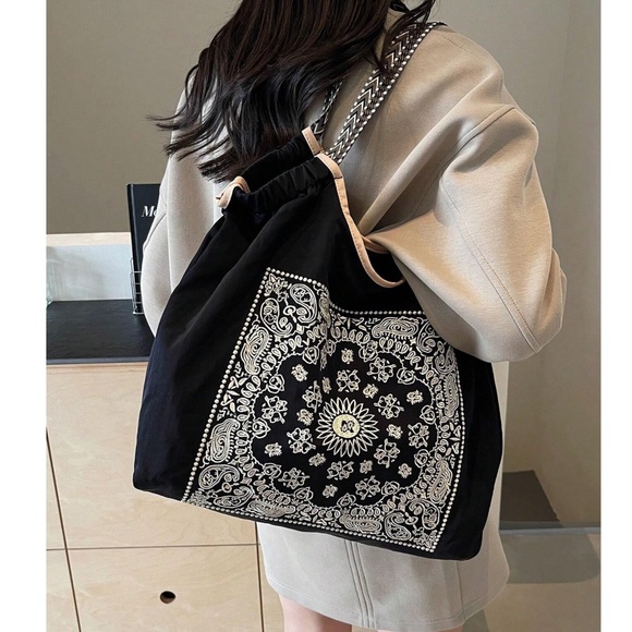 Boho Print Large Size Shoulder Tote Bag - Picture 6 of 8